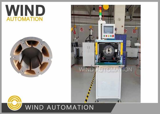 Chine Le moteur BLDC Stator Slot Liner est une machine à insérer du papier. fournisseur