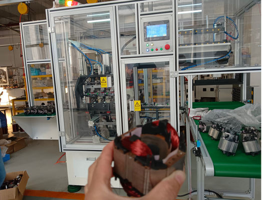 Machine de forage moteur stator champs bobine machine de remontage entièrement automatique fournisseur